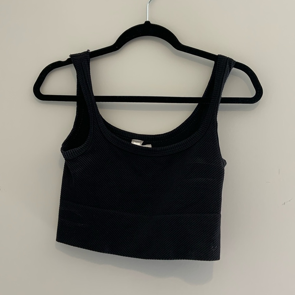 NIKI BIKI cropped tank
